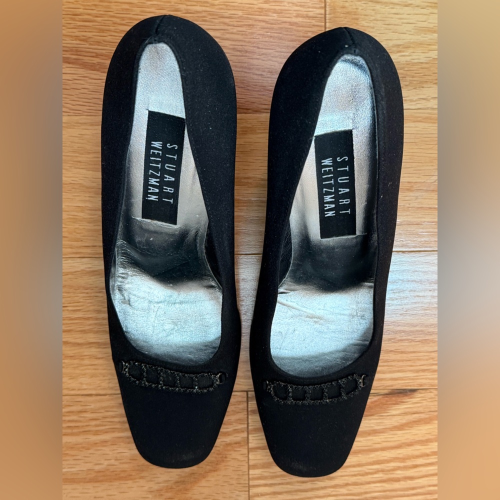 Shoes - Picture 2 of 4